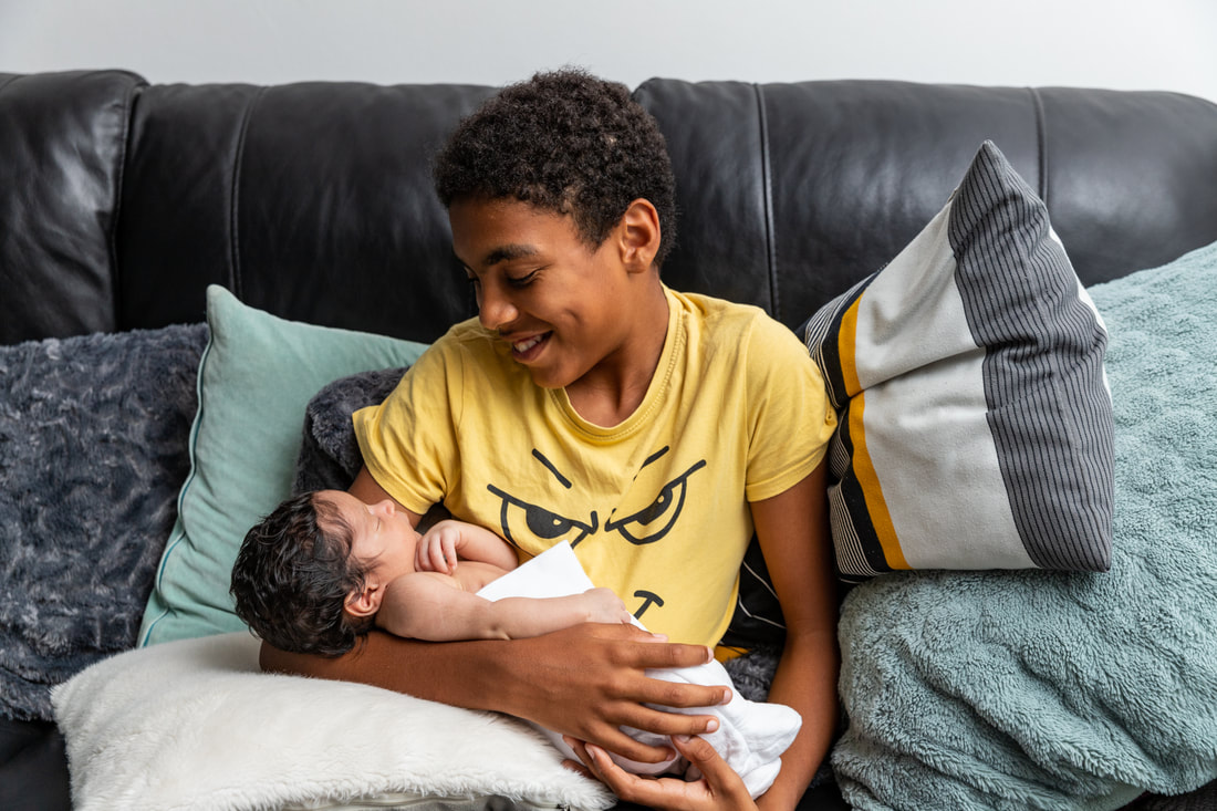 Photographe nouveau-né à domicile - Gwladys Auzanneau Photography